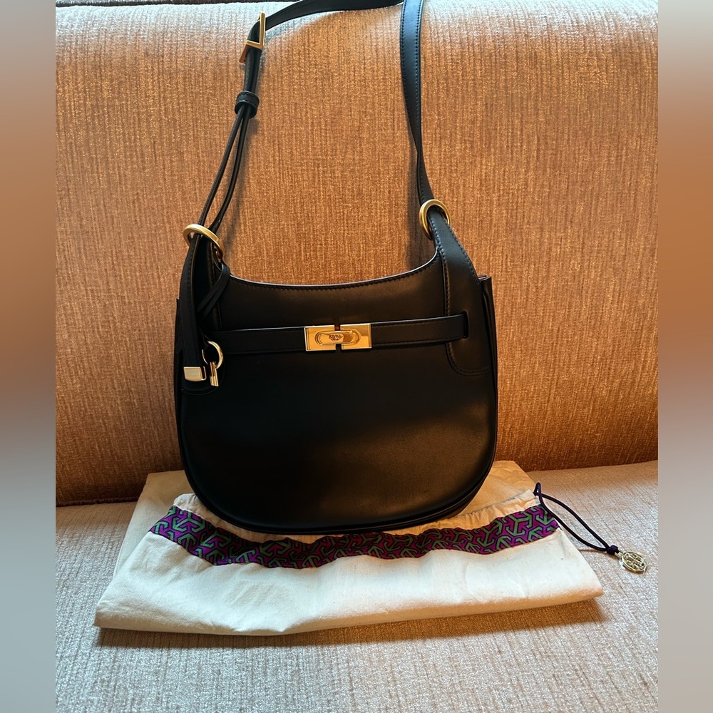Tory Burch Black Leather Shoulder Bag with Gold Hardware